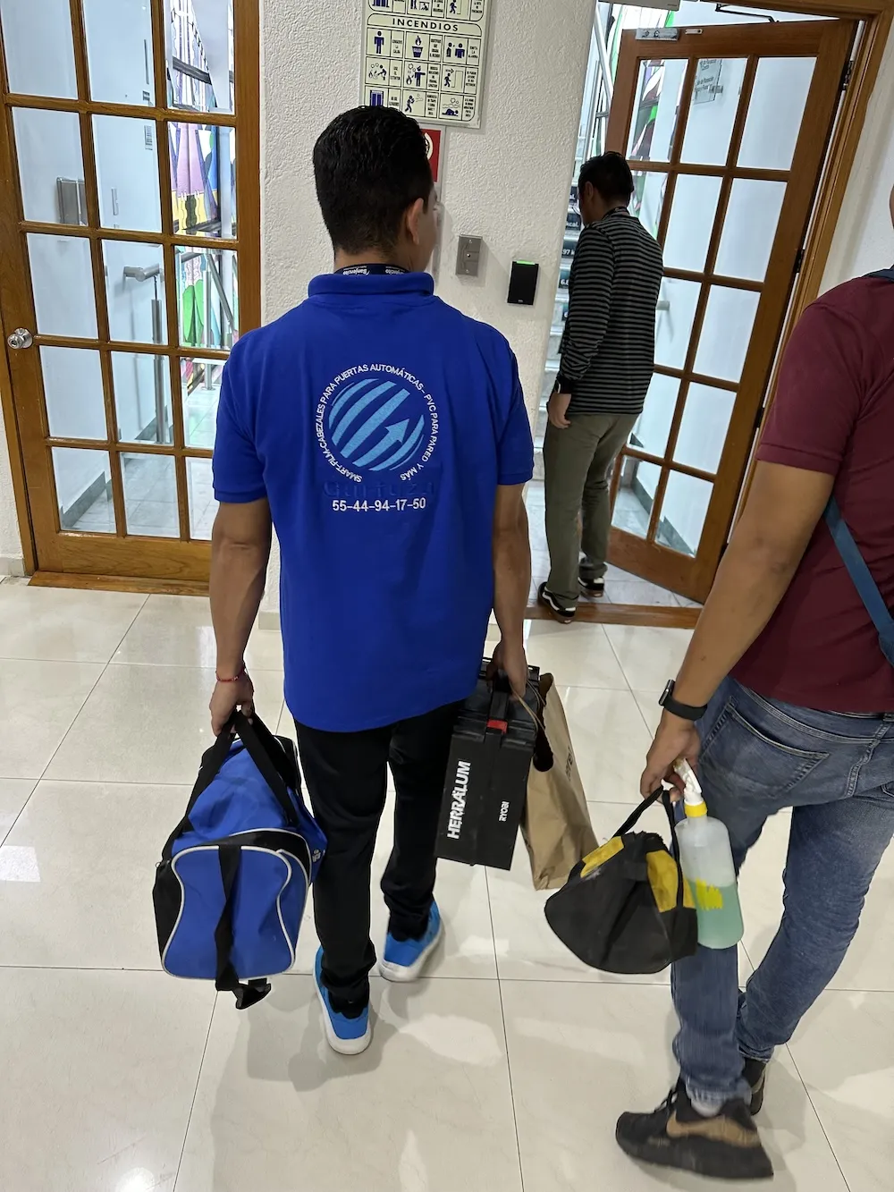 Proyecto Proyecto Banjercito Smart Film - Smart Film (PDLC) - Foto 12