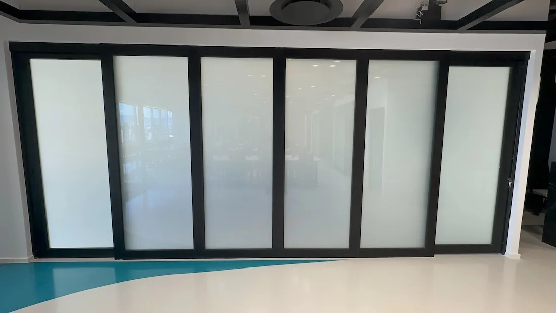 Proyecto Proyecto Bitso Torre Diana Sala Juntas Principal - Smart Film (PDLC) - Foto 10