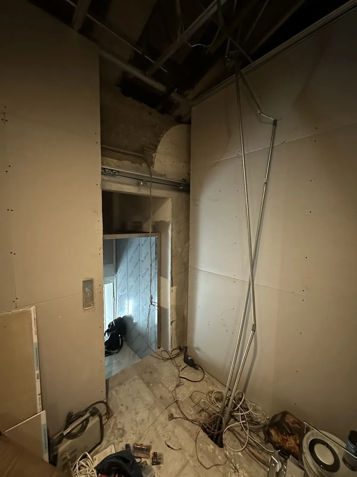 Proyecto Proyecto Elevador Cortesia Hotel Presidente Polanco Cdmx Puertas Automaticas - Smart Film (PDLC) - Foto 2