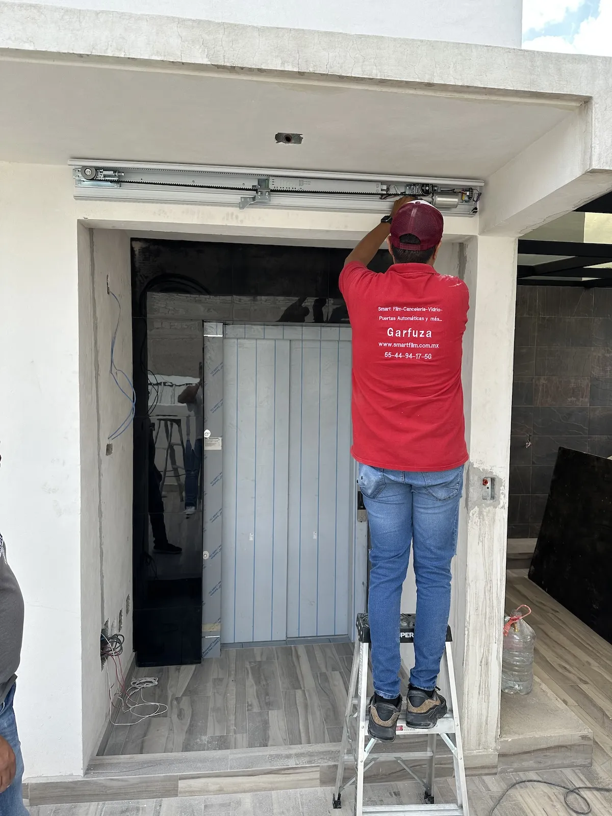 Proyecto Proyecto Elevador Residencial Puerta Automatica - Smart Film (PDLC) - Foto 6