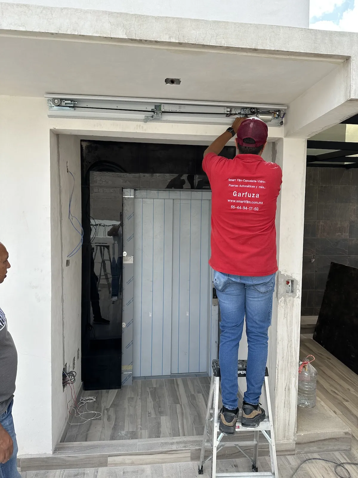 Proyecto Proyecto Elevador Residencial Puerta Automatica - Smart Film (PDLC) - Foto 7
