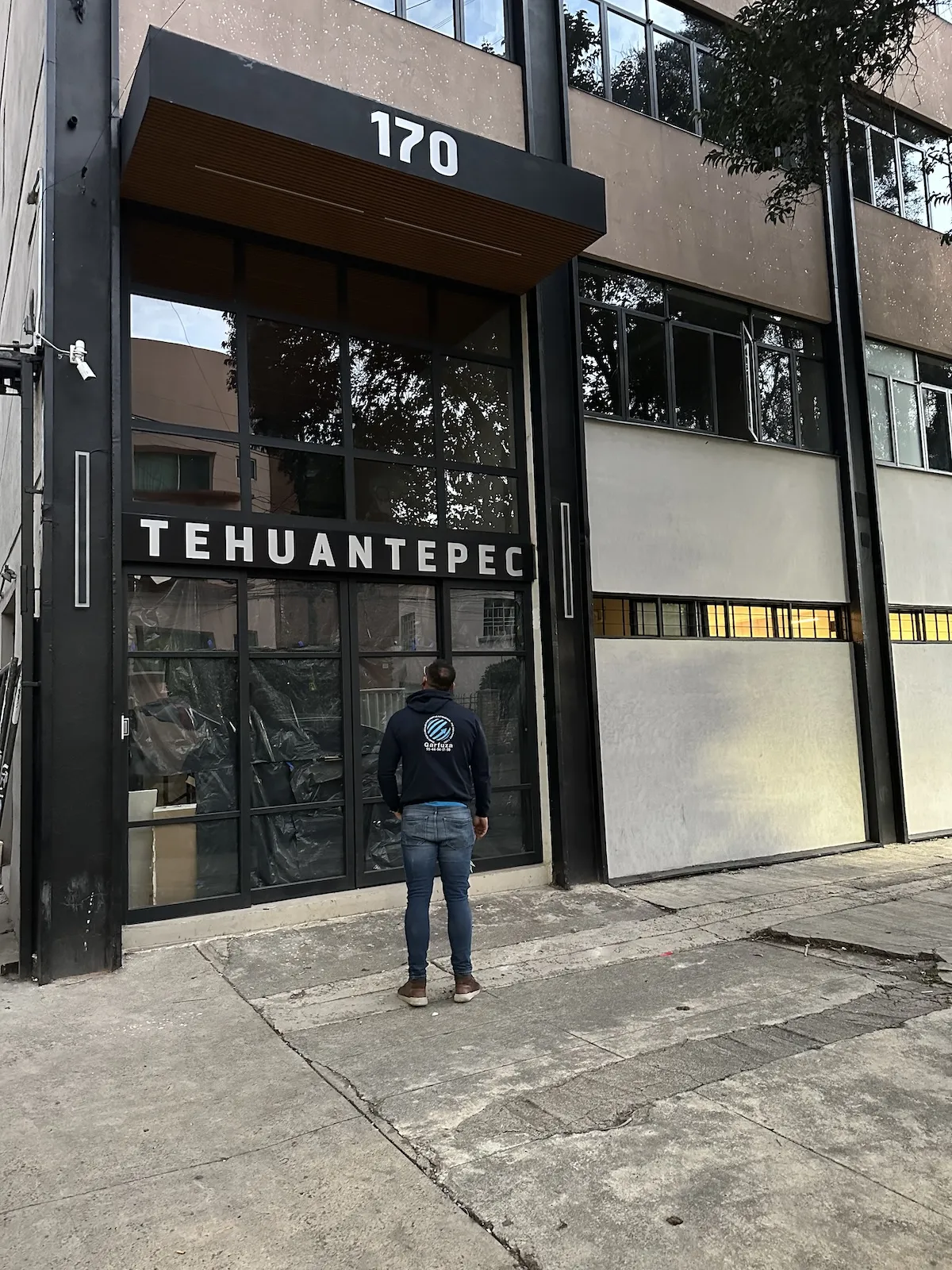 Proyecto Proyecto Fachada Tehuantepec Cdmx Puertas Automaticas - Smart Film (PDLC) - Foto 7