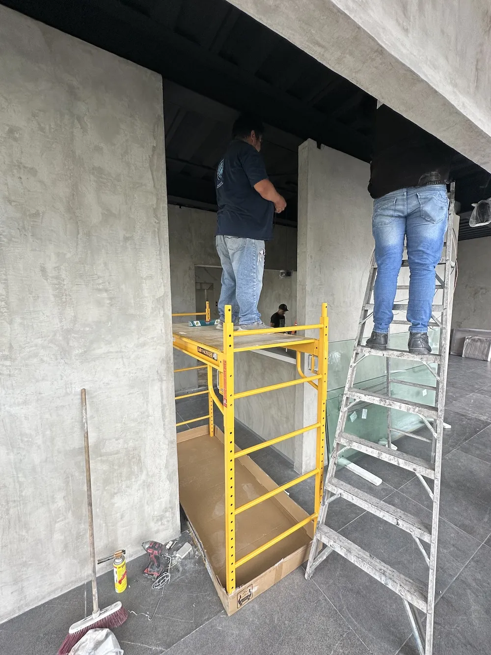 Proyecto Proyecto Keep On Moving Prado Norte Cdmx Puertas Automaticas - Smart Film (PDLC) - Foto 2