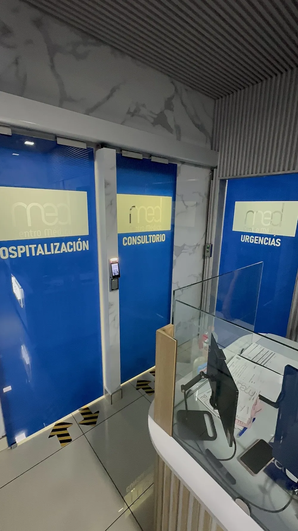 Proyecto Proyecto Med Centro Medico Puertas Automaticas - Smart Film (PDLC) - Foto 13