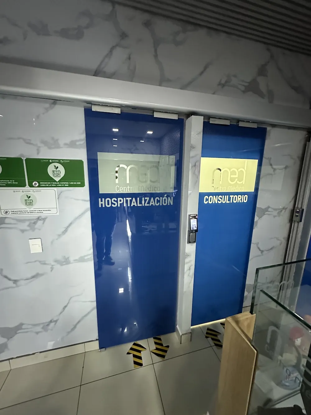 Proyecto Proyecto Med Centro Medico Puertas Automaticas - Smart Film (PDLC) - Foto 14