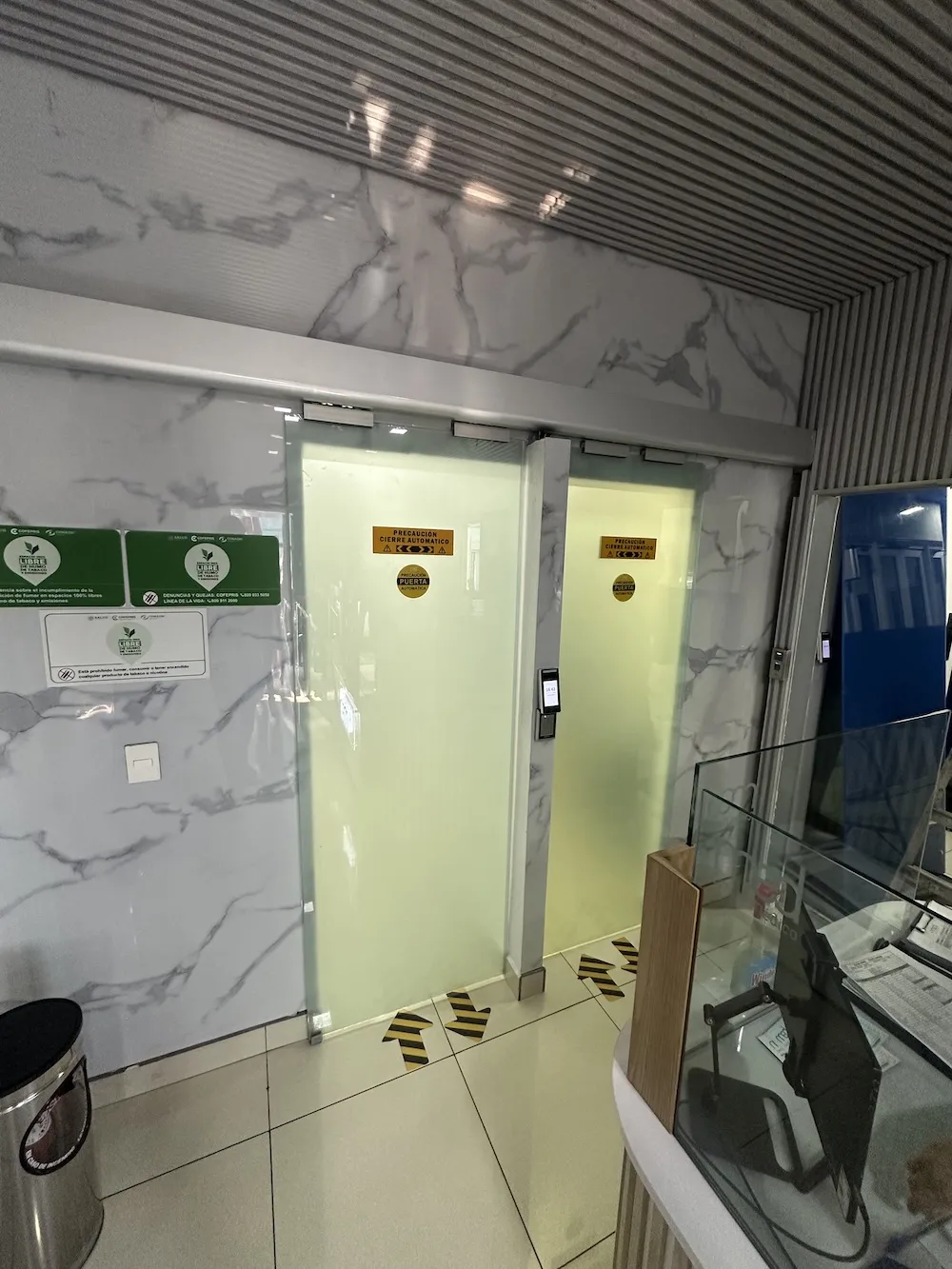 Proyecto Proyecto Med Centro Medico Puertas Automaticas - Smart Film (PDLC) - Foto 4