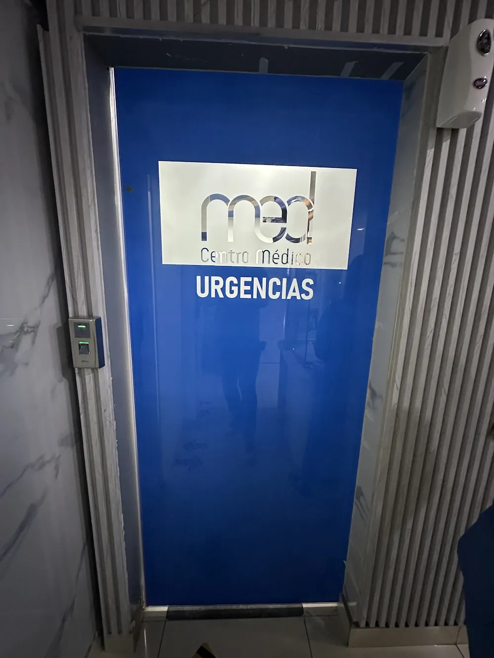 Proyecto Proyecto Med Centro Medico Puertas Automaticas - Smart Film (PDLC) - Foto 8