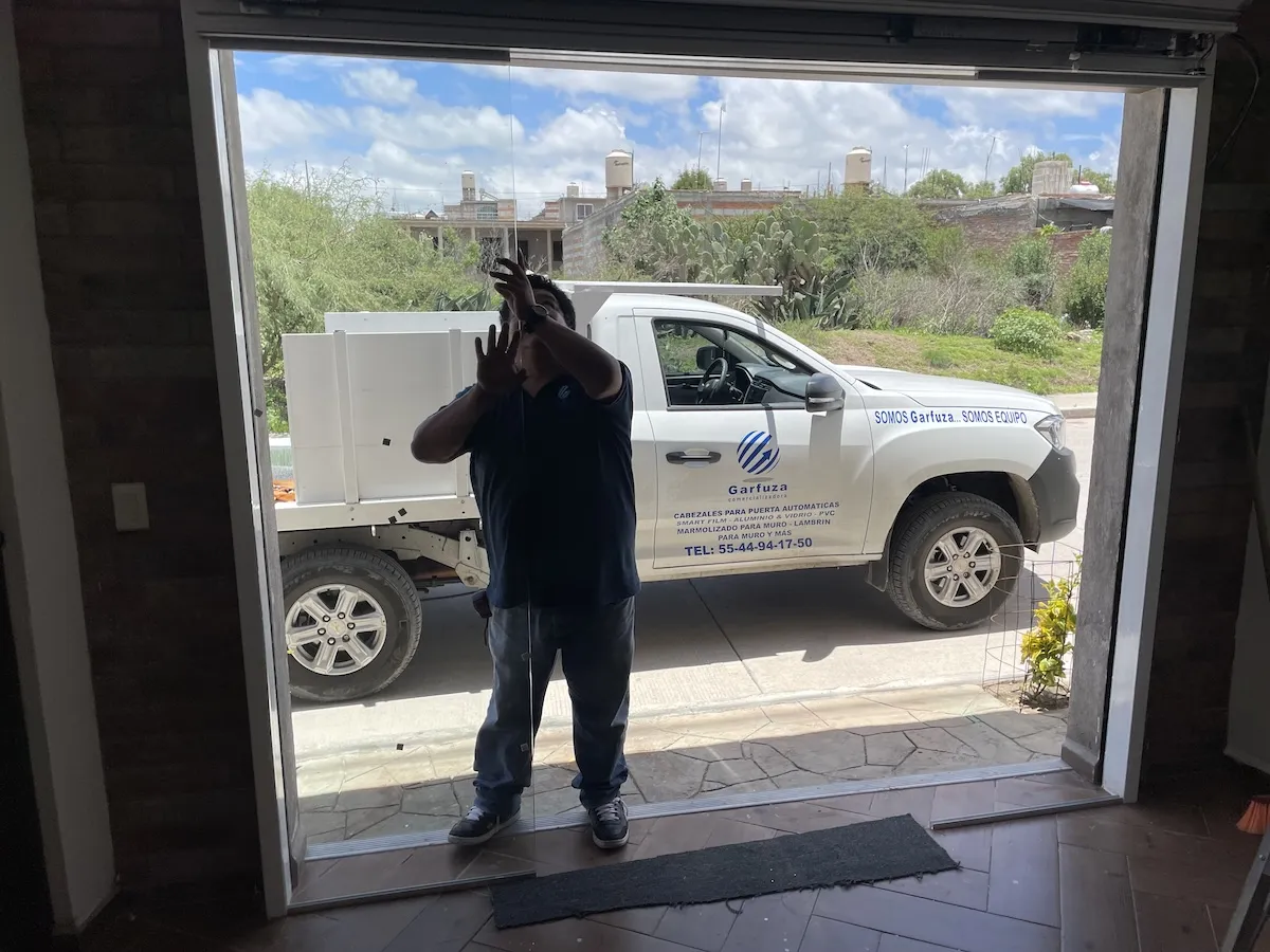 Proyecto Proyecto Mini Super Guanajuato Puerta Automatica - Smart Film (PDLC) - Foto 14