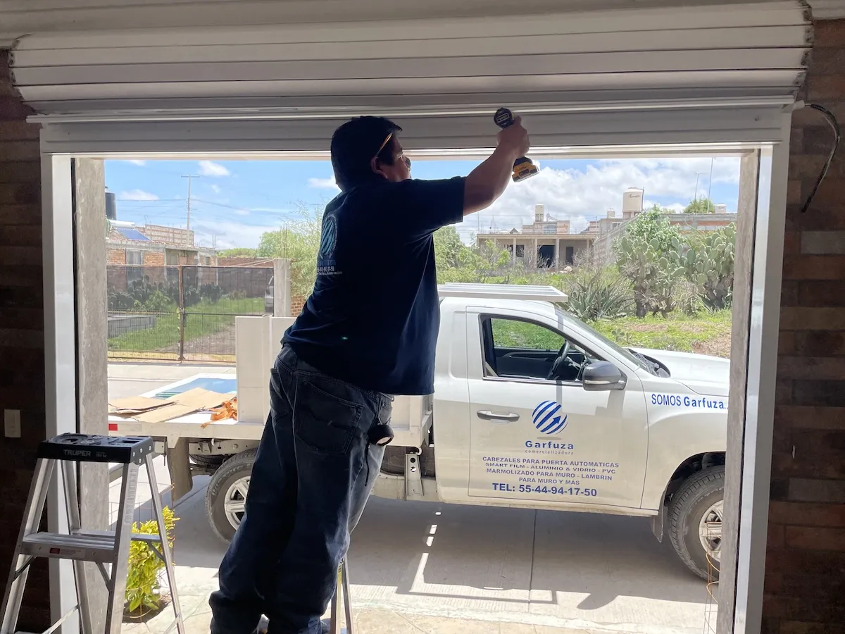 Proyecto Proyecto Mini Super Guanajuato Puerta Automatica - Smart Film (PDLC) - Foto 9