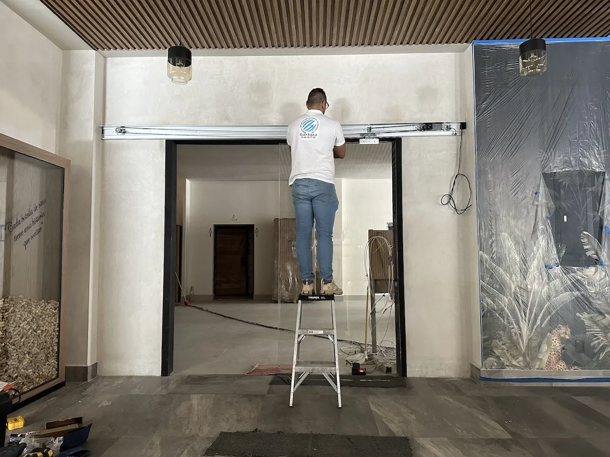 Proyecto Proyecto Restaurante Paraiso Natura - Smart Film (PDLC) - Foto 4