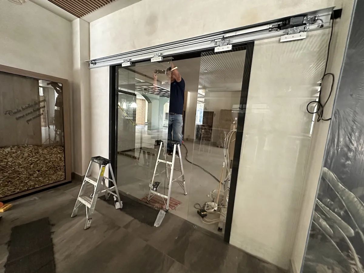 Proyecto Proyecto Restaurante Paraiso Natura - Smart Film (PDLC) - Foto 7