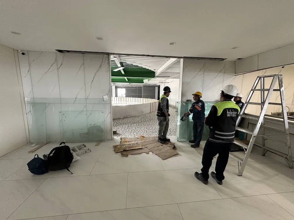 Proyecto Proyecto Restaurante Plaza China Eje Central Puerta Automatica - Smart Film (PDLC) - Foto 3