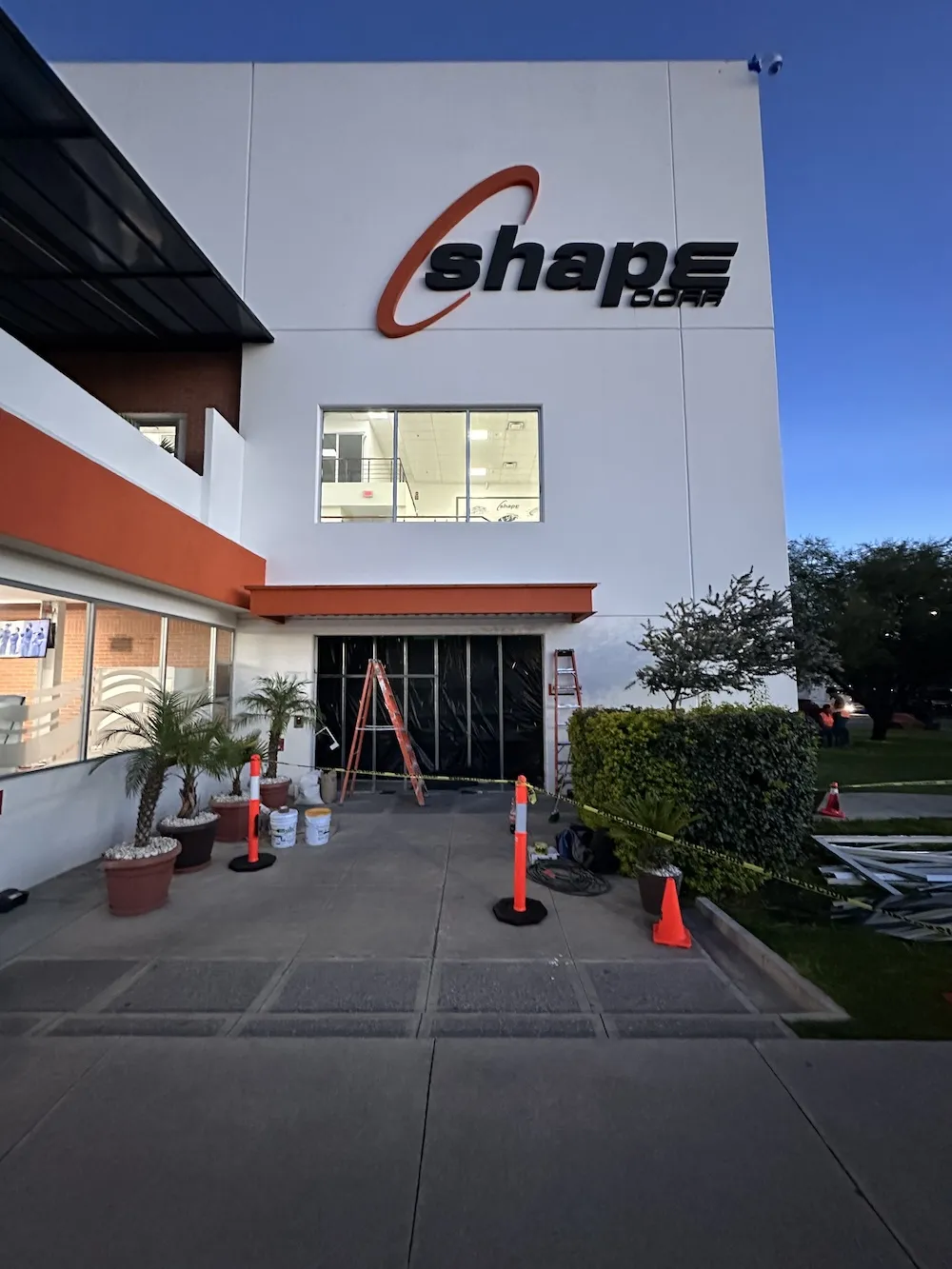 Proyecto Proyecto Shape Corp Queretaro Puertas Automaticas - Smart Film (PDLC) - Foto 19
