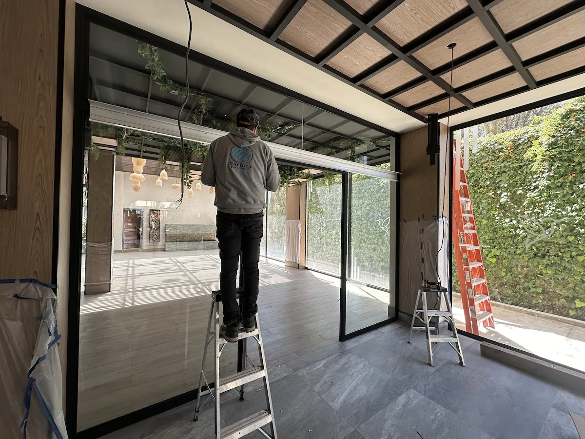 Proyecto Proyecto Terraza Natura Puerta Automatica - Smart Film (PDLC) - Foto 3