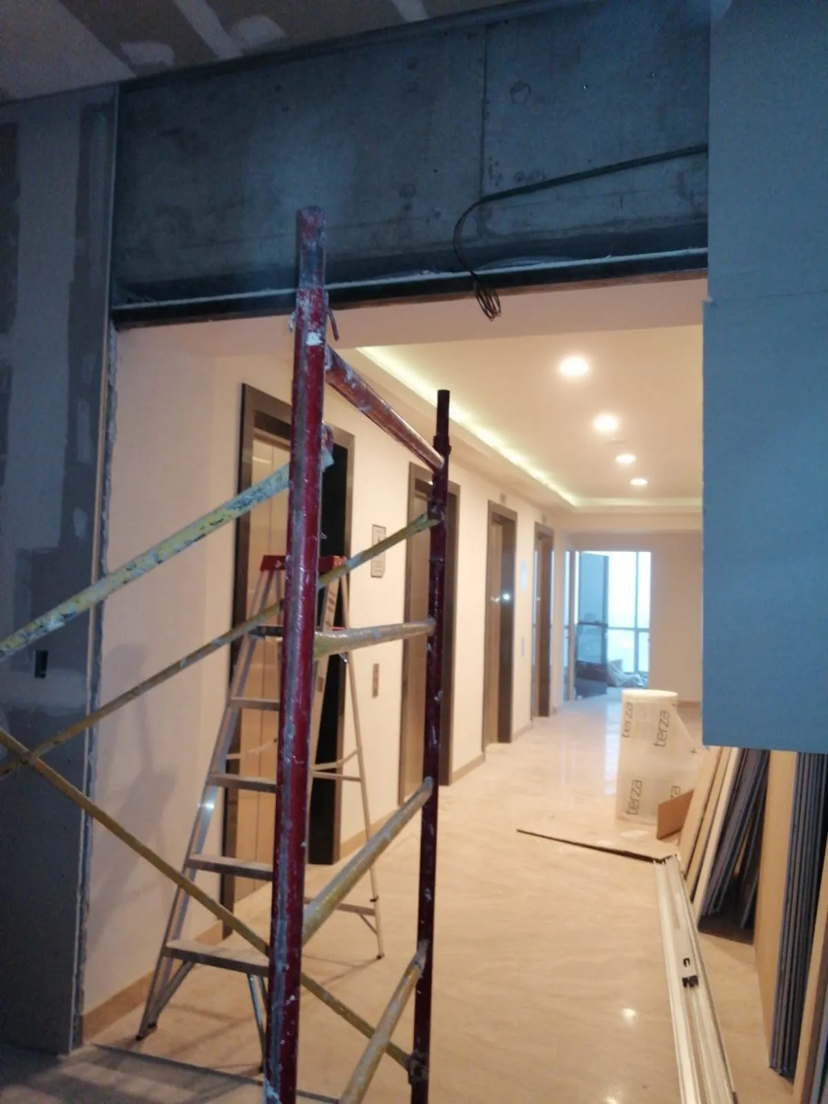 Proyecto Proyecto Torre Mayor Xalapa Puerta Automatica - Smart Film (PDLC) - Foto 2