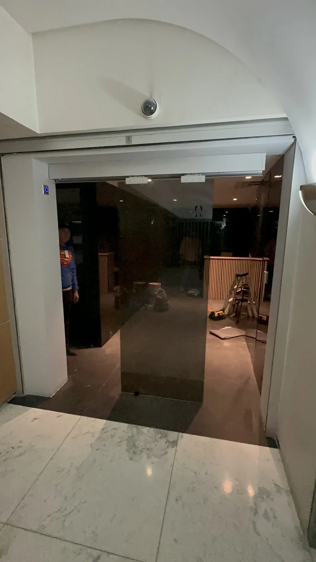 Proyecto Proyecto Torre Palmas Puerta Automatica - Smart Film (PDLC) - Foto 9