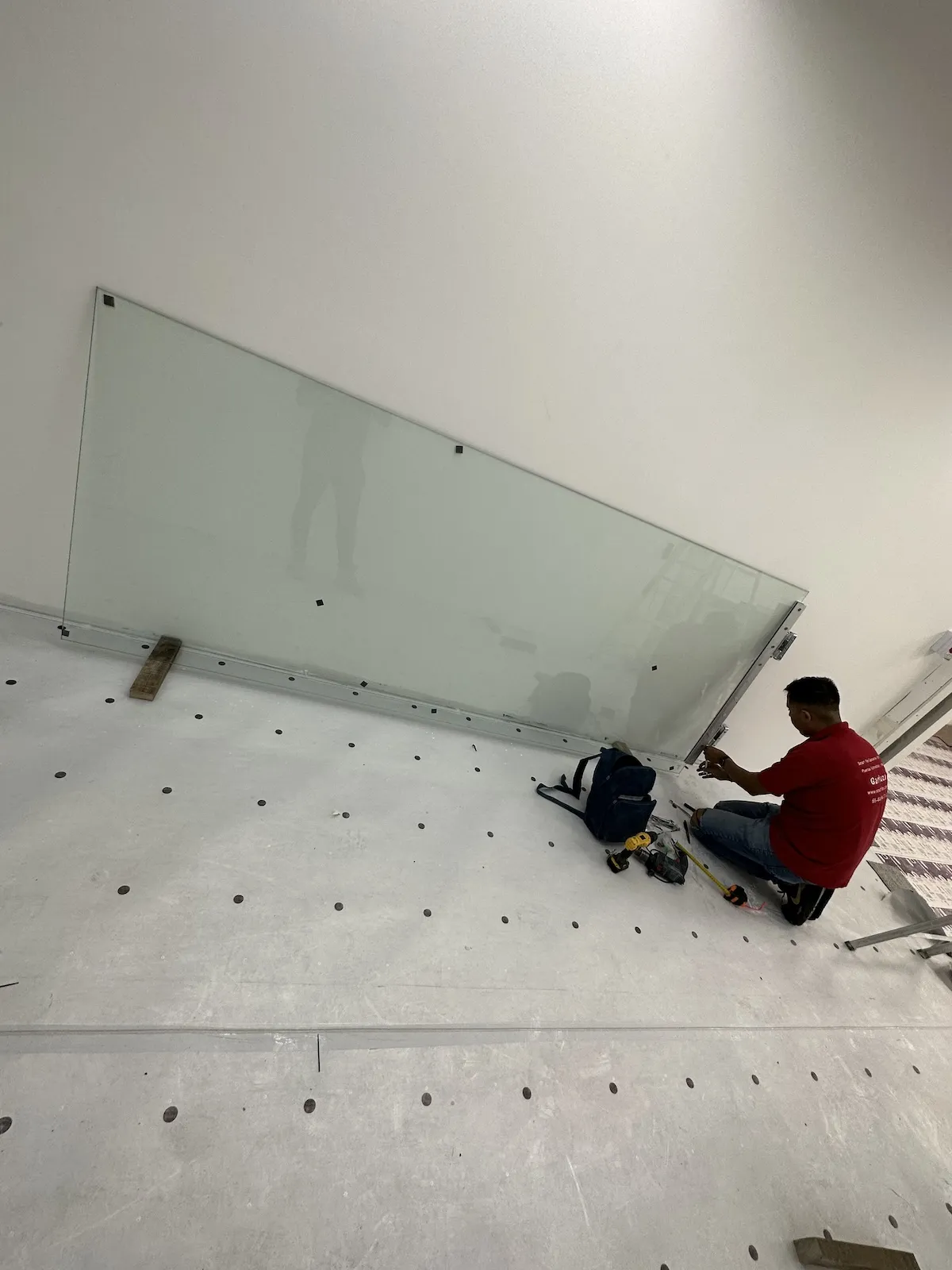 Proyecto Proyecto Toyota Puerta Automatica - Smart Film (PDLC) - Foto 13