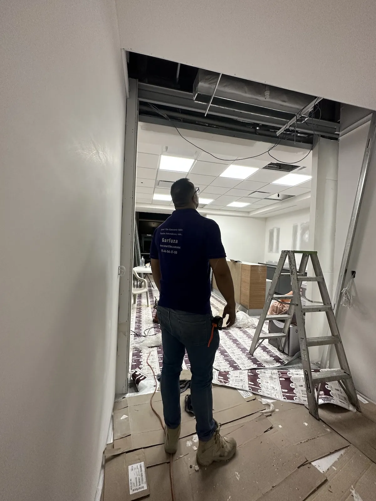 Proyecto Proyecto Toyota Puerta Automatica - Smart Film (PDLC) - Foto 6