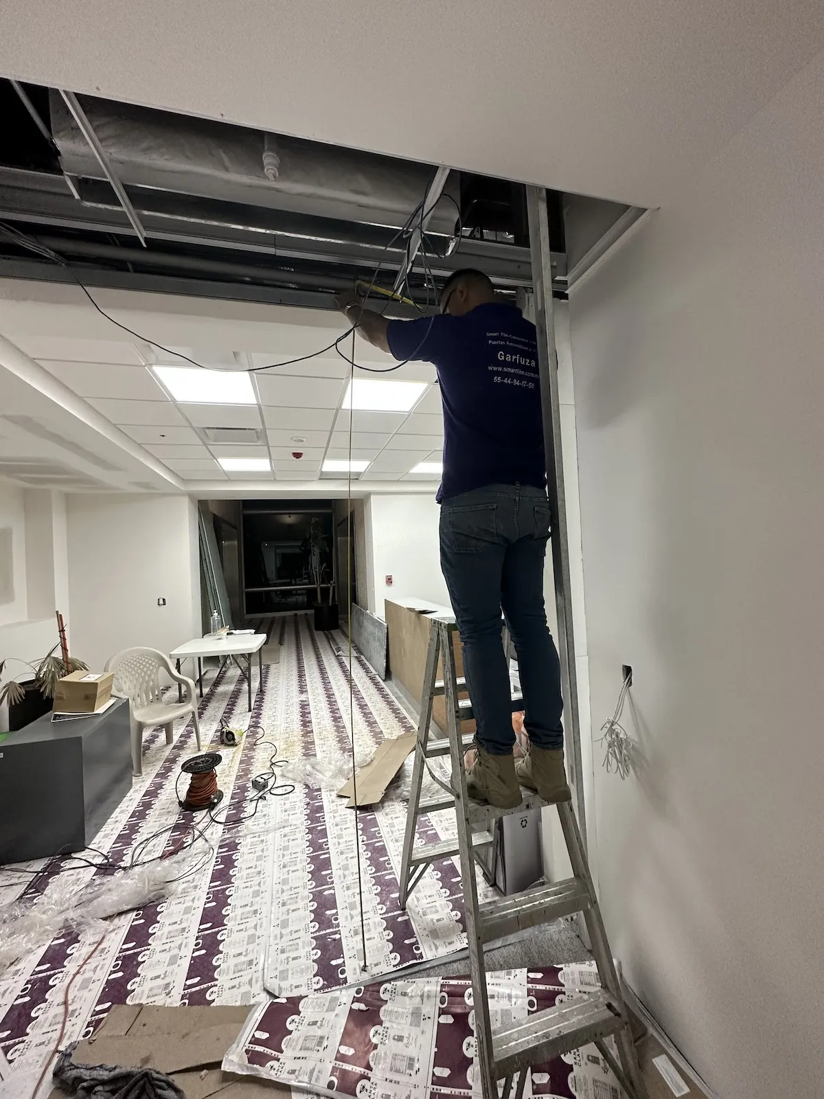 Proyecto Proyecto Toyota Puerta Automatica - Smart Film (PDLC) - Foto 8