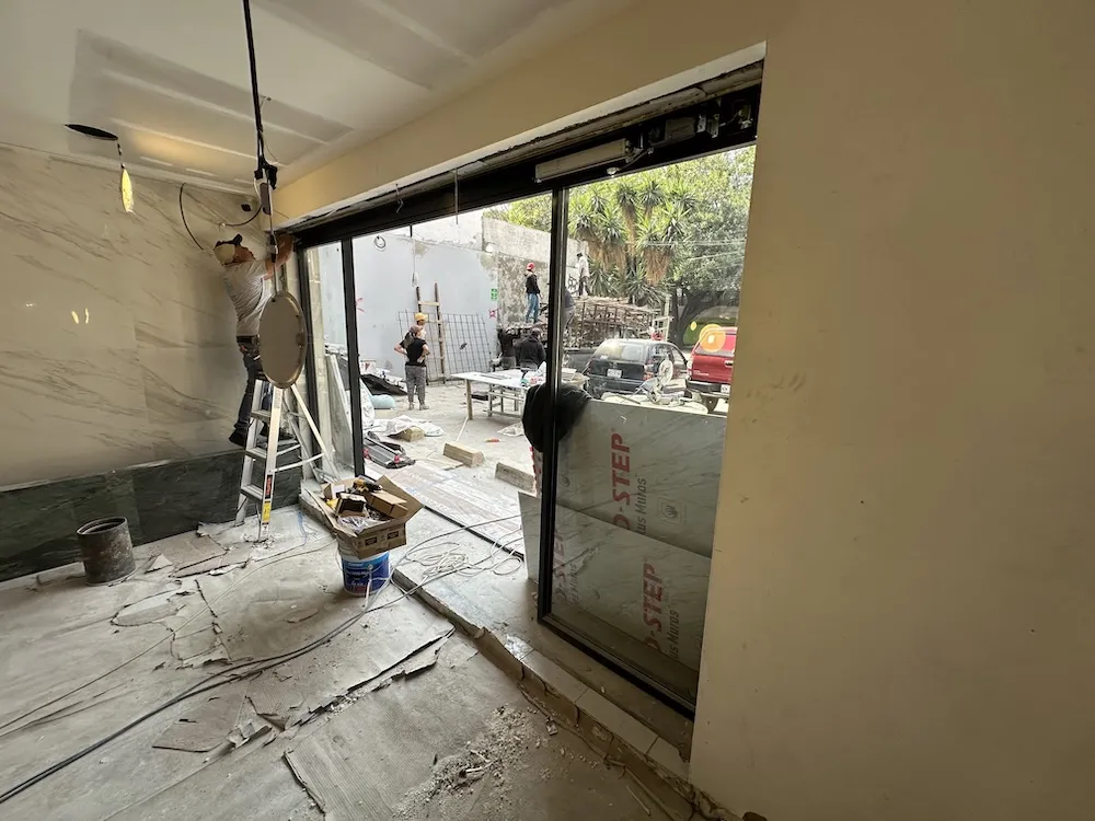 Proyecto Proyecto White D Patriotismo Puerta Automatica - Smart Film (PDLC) - Foto 2