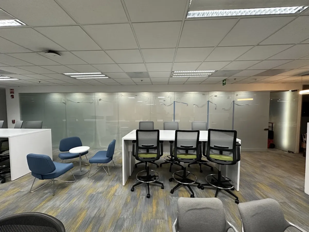 Proyecto Smart Film Mexico | Proyecto Assurant Cdmx Smart Film Pdlc Mica Inteligente Cdmx - Smart Film (PDLC) - Foto 17