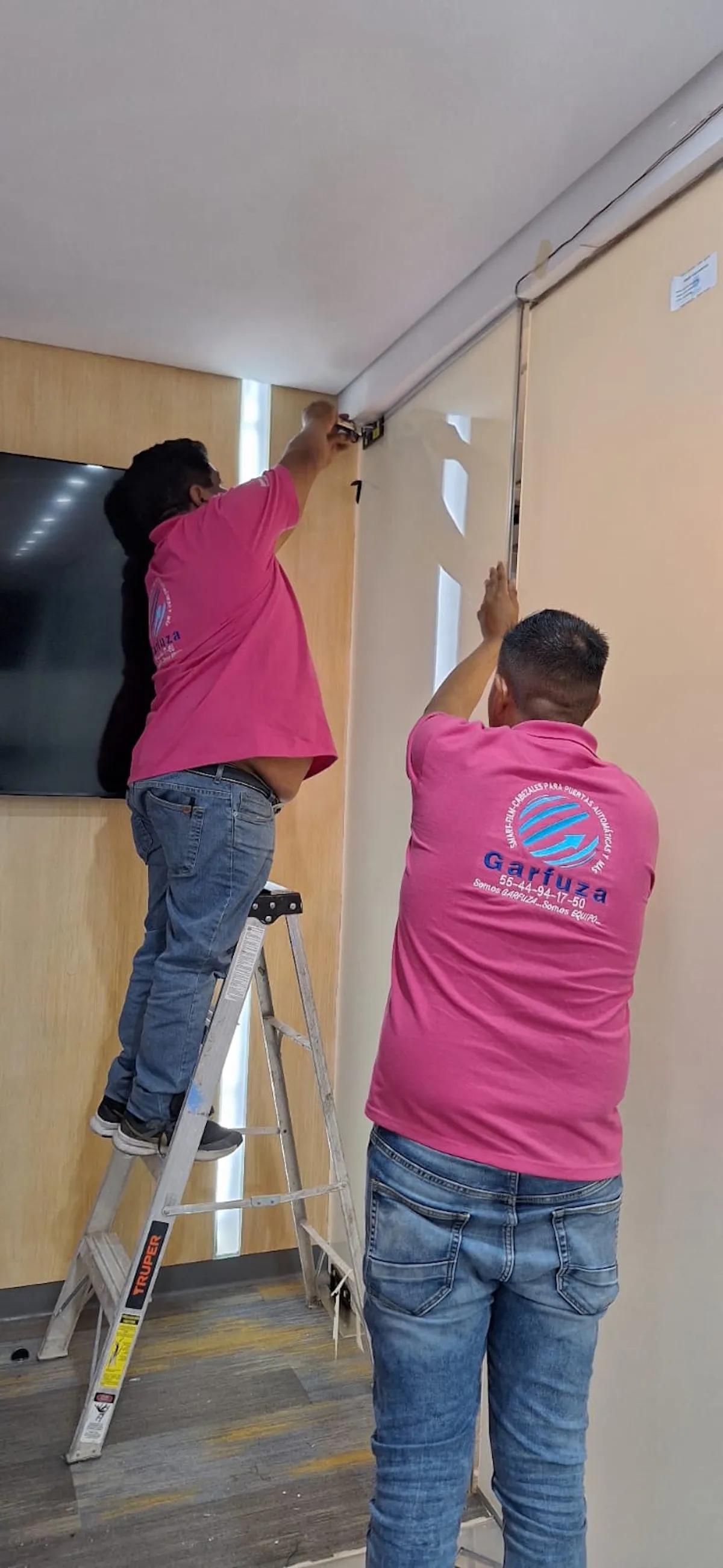 Proyecto Smart Film Mexico | Proyecto Assurant Cdmx Smart Film Pdlc Mica Inteligente Cdmx - Smart Film (PDLC) - Foto 6